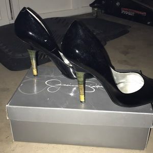 🎁 GIFTED 🎁 Black Patent Heels